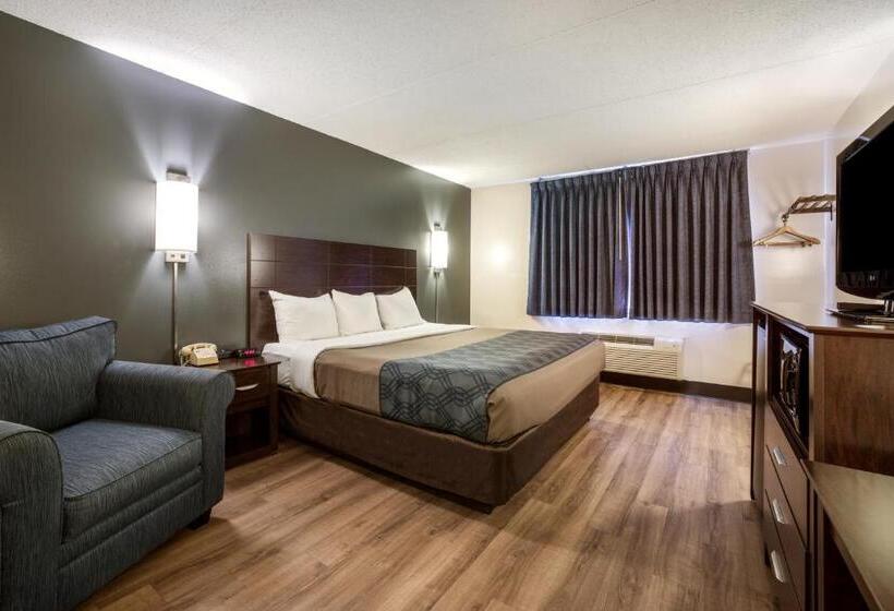 キングサイズベッドのスタンダードルーム, Econo Lodge Darien Lakes