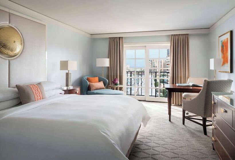 Номер Клуб, The Ritzcarlton, Marina Del Rey