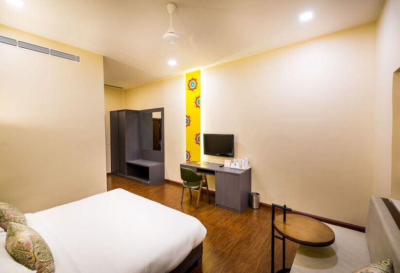 Номер Deluxe, Asansol International