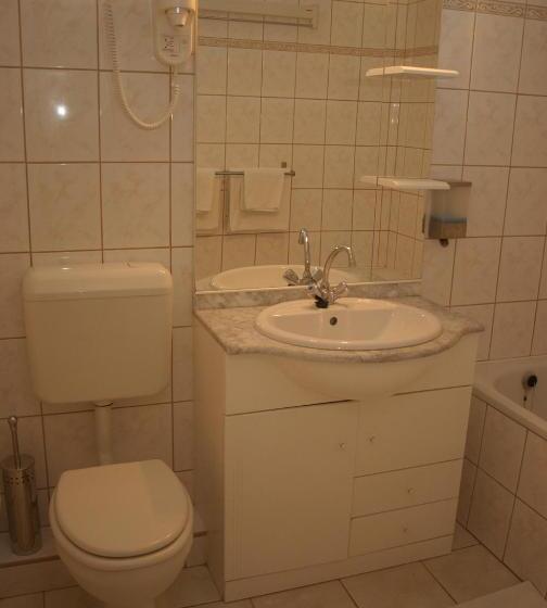 Апартаменты 1 Спальня, Siesta Club Apartman Harkány