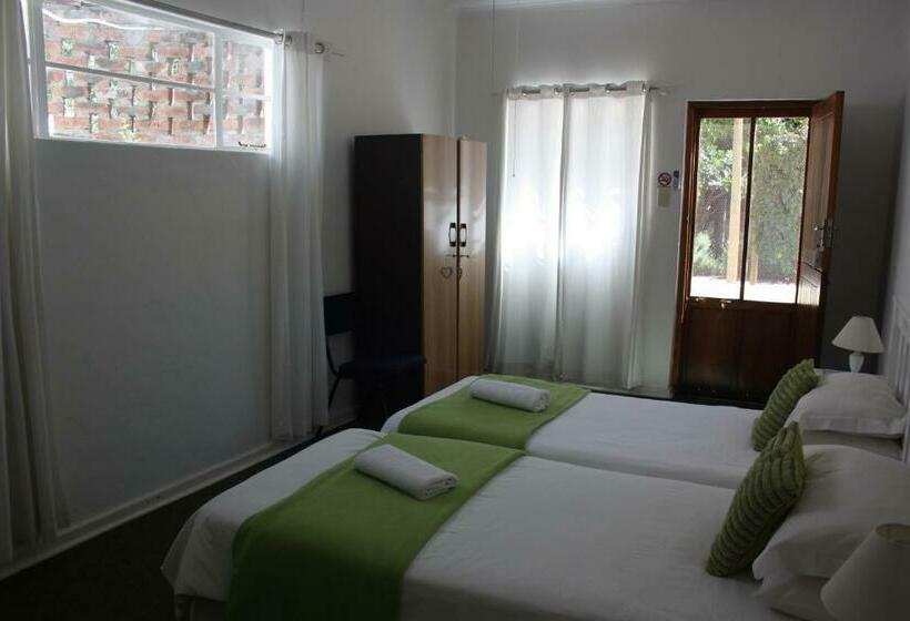 Номер Стандарт, Karoopark Guest House