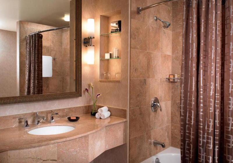 חדר סטנדרט עם מיטת קינג, Grand Hyatt Atlanta In Buckhead