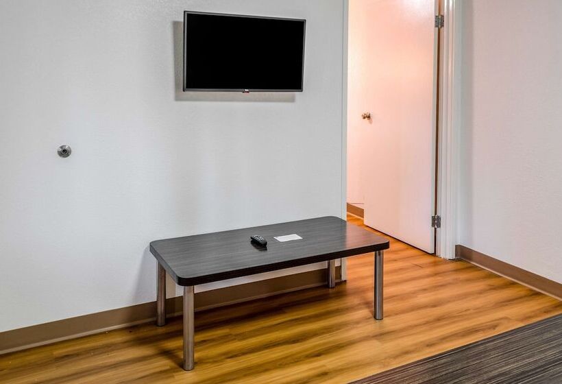 Номер Стандарт 2 Двуспальные Кровати, North Charleston Lodge