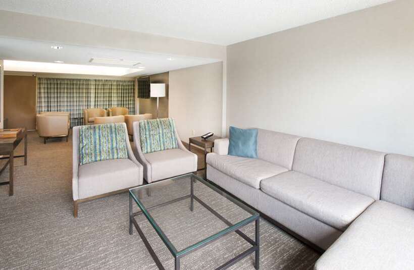 디럭스 스위트 킹 침대, Embassy Suites By Hilton Temecula Valley Wine Country