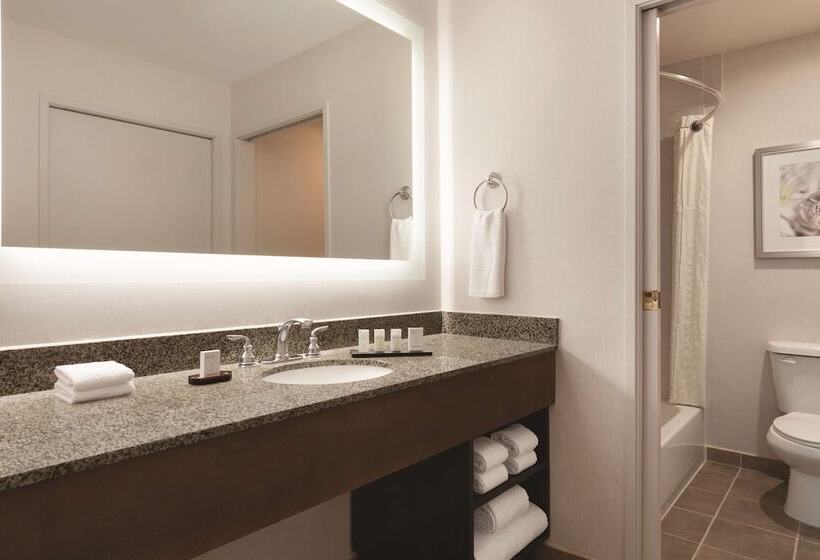 장애인을 위한 스위트, Embassy Suites By Hilton Temecula Valley Wine Country