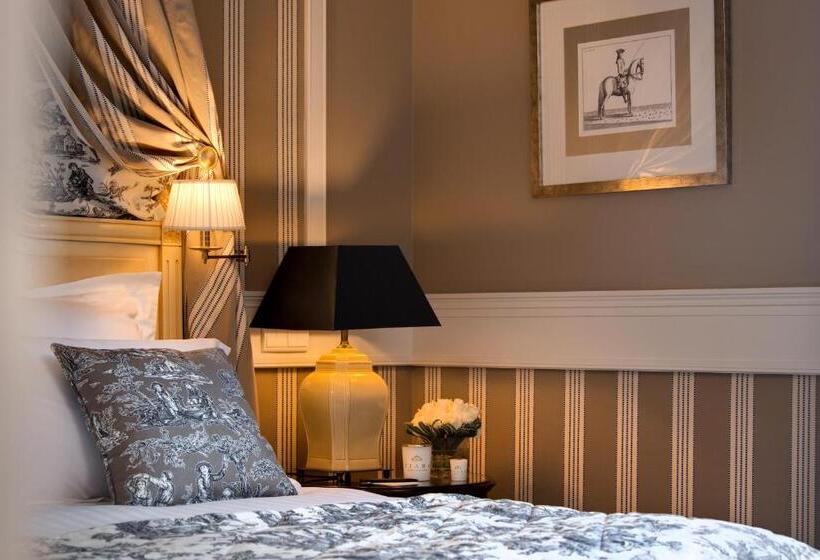 Классический Номер, Intercontinental Hotels Chantilly Chateau Mont Royal, An Ihg