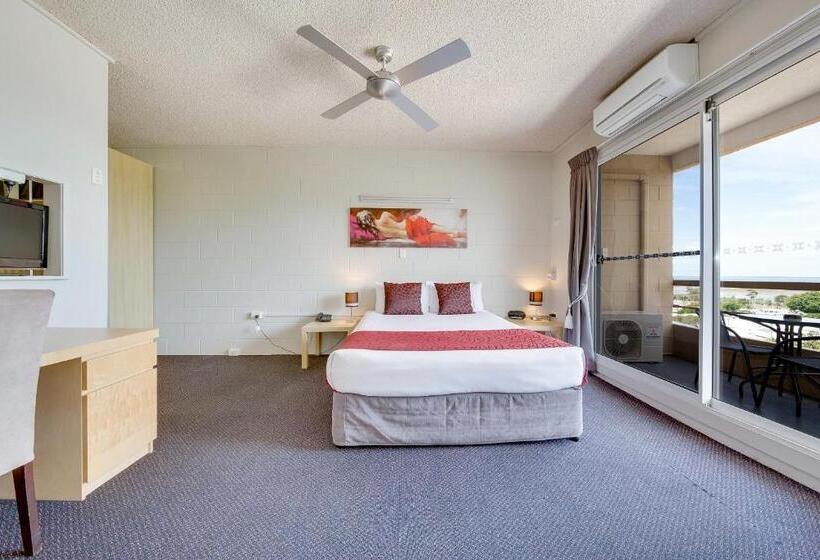 스탠다드 자쿠지 룸, Camelot Motel