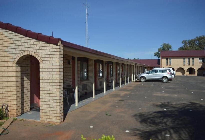 Номер Стандарт, Alamo Motor Inn