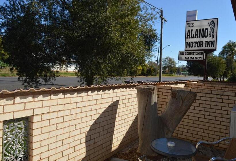 Номер Deluxe, Alamo Motor Inn