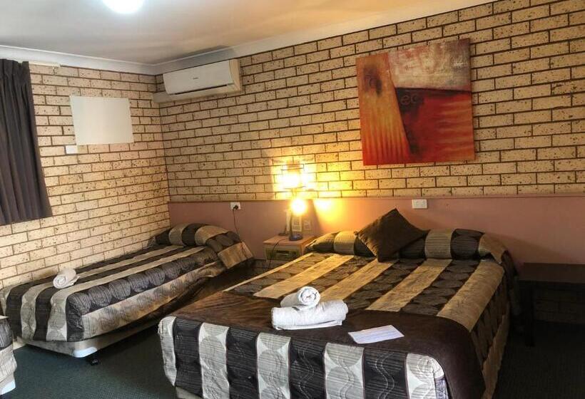 Трехместный Номер Deluxe, Alamo Motor Inn