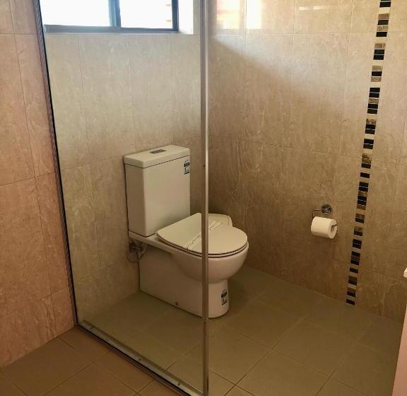 Трехместный Номер Deluxe, Alamo Motor Inn
