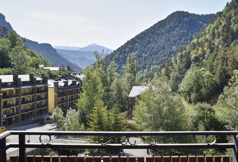 Superior Room with Terrace, NH Collection Andorra Palome