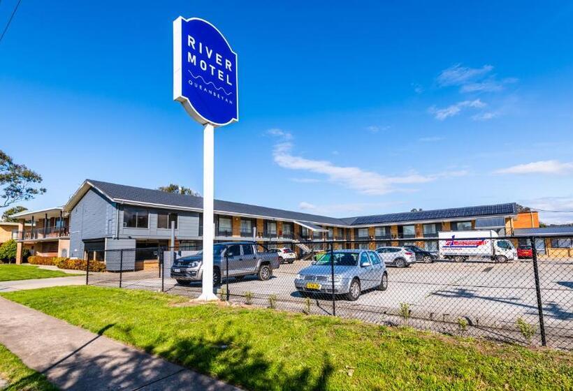 스위트 퀸침대, River Motel