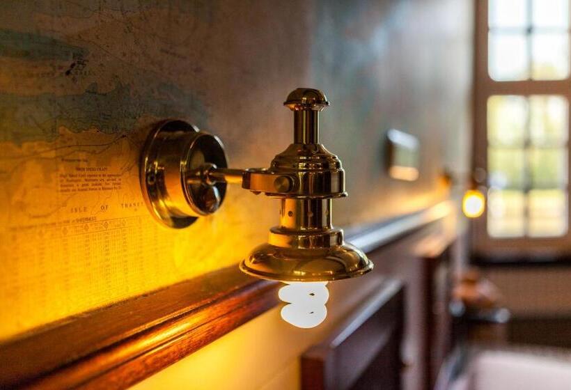 Номер Стандарт, Boat Hotel De Barge