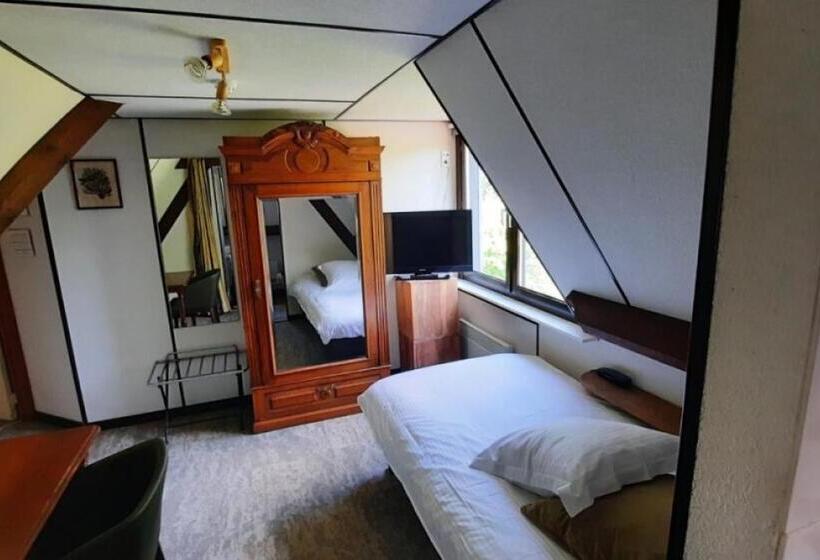 Номер Стандарт Индивидуальный, Kasteelhof 't Hooghe