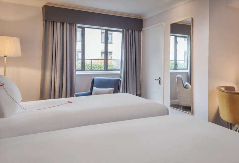 Номер Стандарт Адаптированный для Инвалидов, Oxford Belfry Hotel & Spa