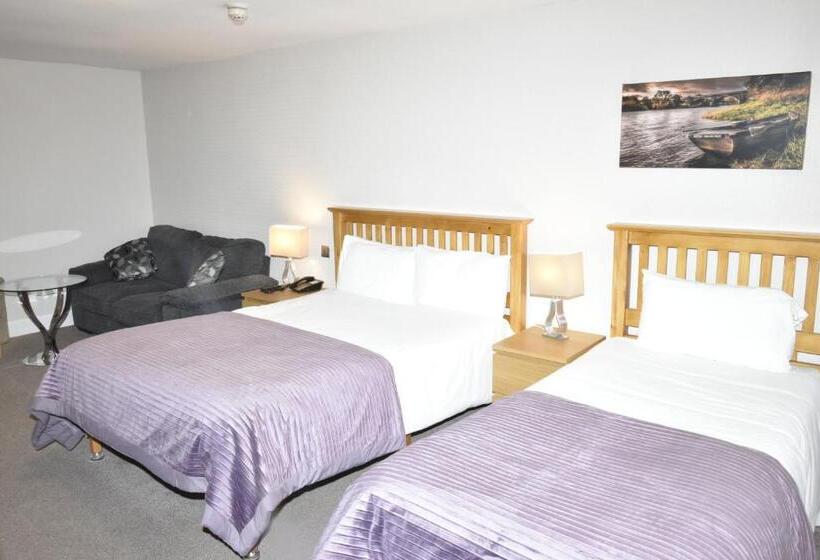 Классический Номер, Cross Keys Hotel, Kelso