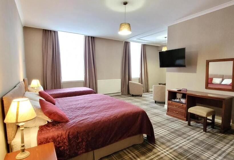 Номер Superior, Cross Keys Hotel, Kelso