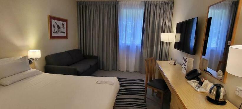 חדר אקזקיוטיב, Novotel Manchester West