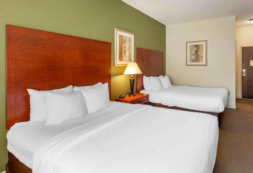 Номер бизнес-класса, Comfort Inn & Suites Thousand Islands Harbour District