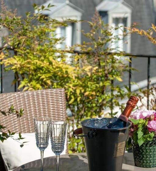 آپارتمان 1 خوابه با تراس, Hôtel De L Abbaye