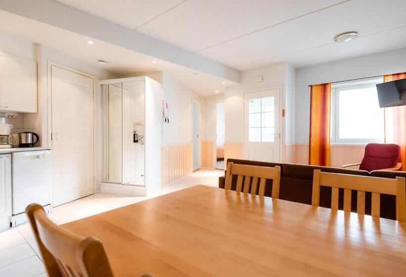 Апартаменты 2 Спальни, Lapland Hotels Sirkantähti