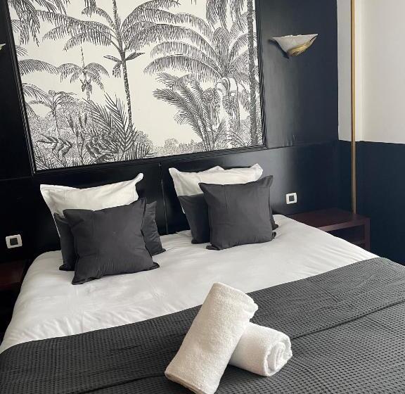 Номер Стандарт с Балконом, Hôtel Gallia Cannes