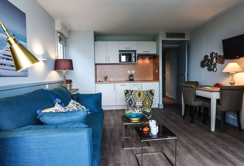 Семейные Апартаменты, Hôtel Et Résidence La Réserve