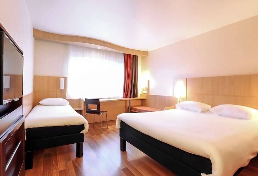 Номер Стандарт Двуспальная Кровать, Ibis Charlevillemézières