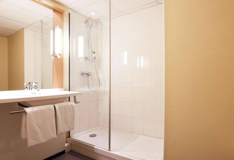 Номер Стандарт, Ibis Charlevillemézières