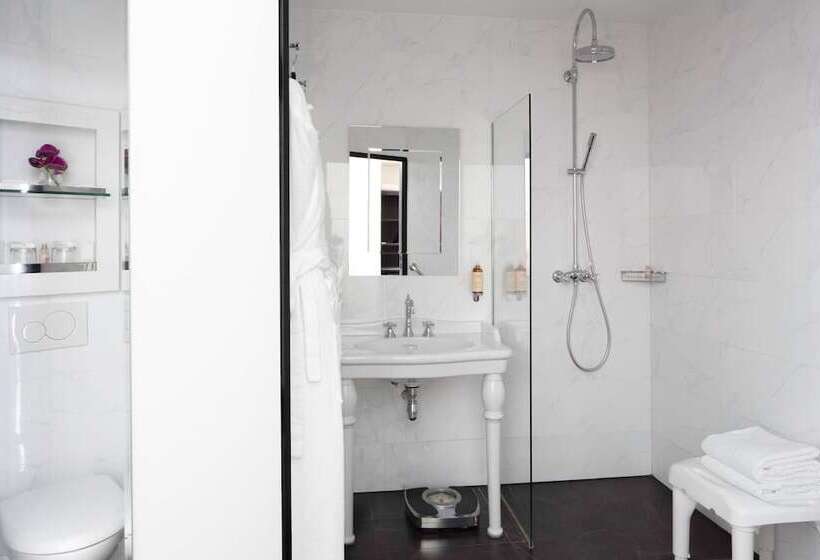 Номер Superior, Le 123 Elysees  Astotel