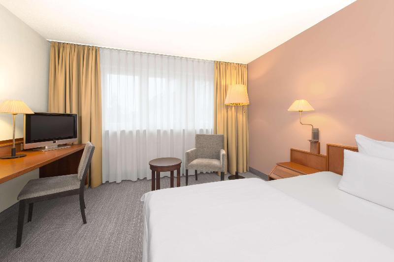 스탠다드 싱글 룸, Spark By Hilton Stuttgart Sindelfingen