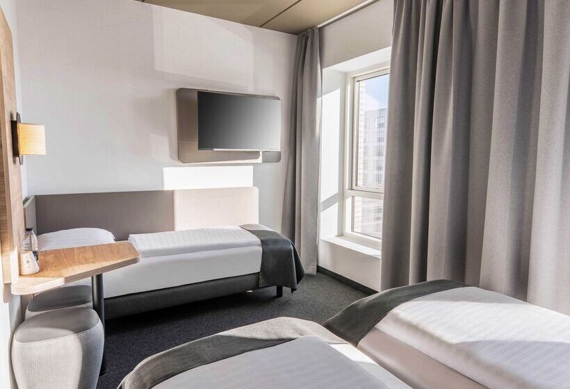 Номер Стандарт Трехместный, B&B HOTEL Krefeld-Süd