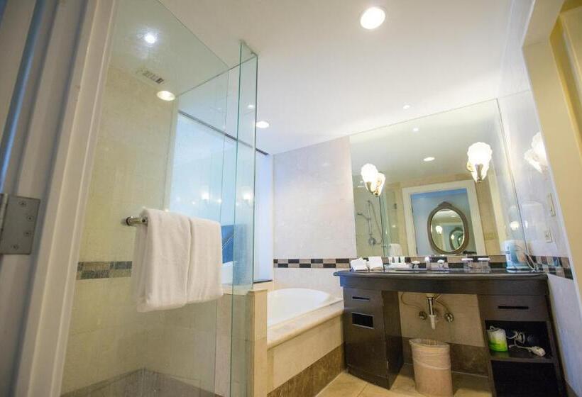 اتاق اجرایی, Royal Orchid Hotel Guam