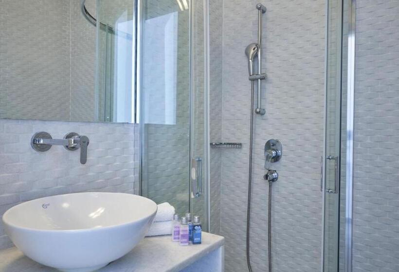 带泳池观景的豪华房, Polos Hotel Paros