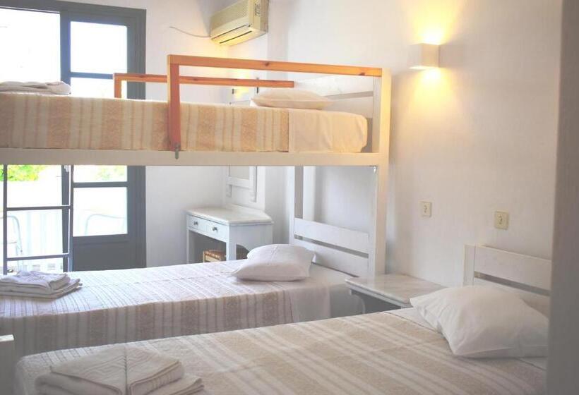 舒适三人间, Polos Hotel Paros