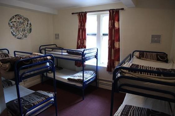 تختخواب در اتاق مشترک, Kinlay House Hostel