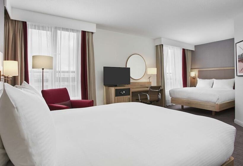 패밀리 룸, Hilton Garden Inn Dublin City Centre