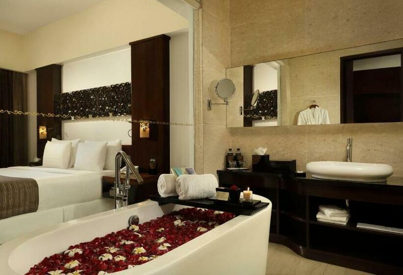 Номер Стандарт Вид на Сад, The Seminyak Beach Resort & Spa