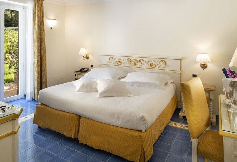 Номер Стандарт Вид на Сад, Excelsior Belvedere Hotel & Spa