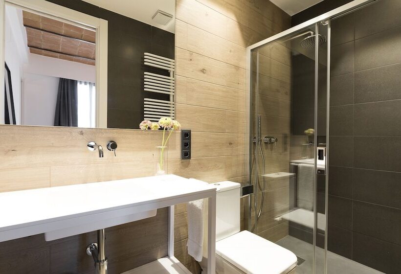 Апартаменты 3 Спальни, Aspasios Sagrada Familia Apartments