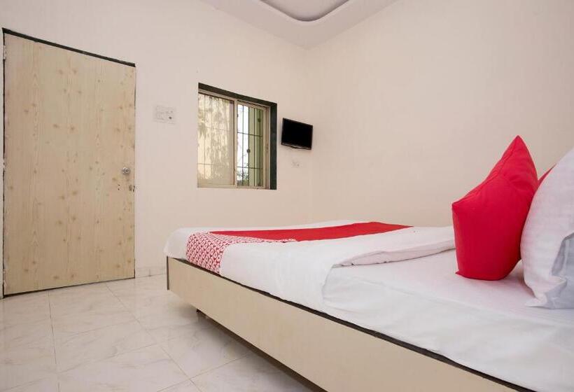 חדר בסיסי, O Capital O Sai Icon Residency