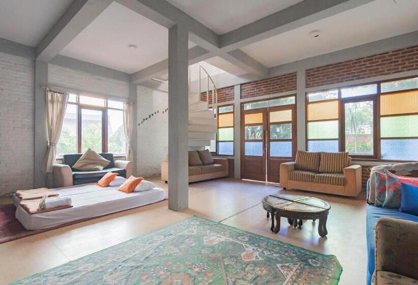 Вилла 1 Спальня, Reddoorz Near Kampung Gajah 2