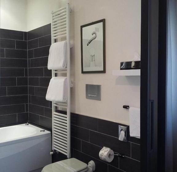 اتاق سوپریور سه تخته, Rechigi Hotel   Adults Only