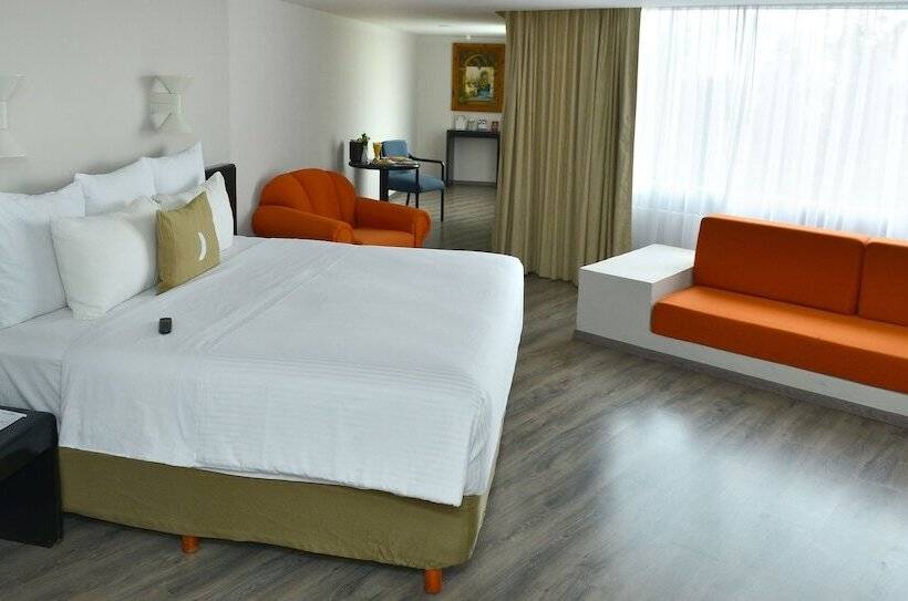 ジュニアスイート, Grand Cantalagua Hotel Morelia, Bw Signature Collection