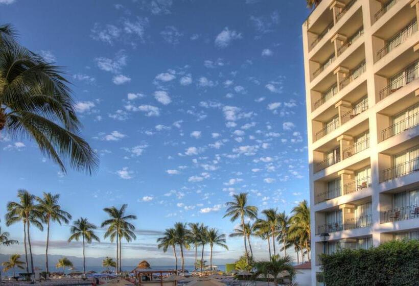 Номер Deluxe Вид на Море Боковой, Sunscape Puerto Vallarta Resort