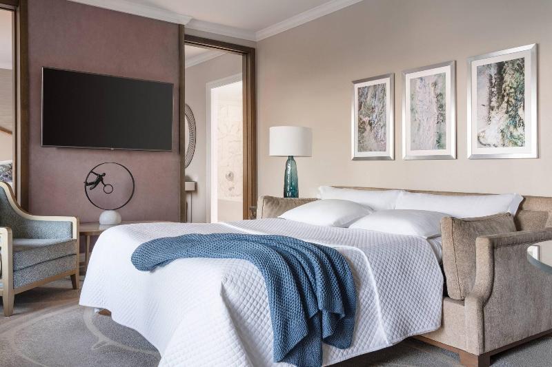 Номер Deluxe Вид на Море Боковой, Sunscape Puerto Vallarta Resort