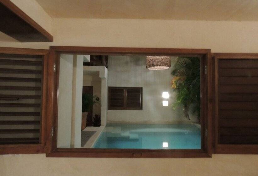 デラックスルーム, Alcobas Del Mar