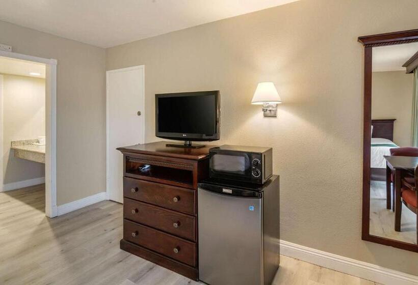 스탠다드 룸, Quality Inn & Suites El Cajon San Diego East