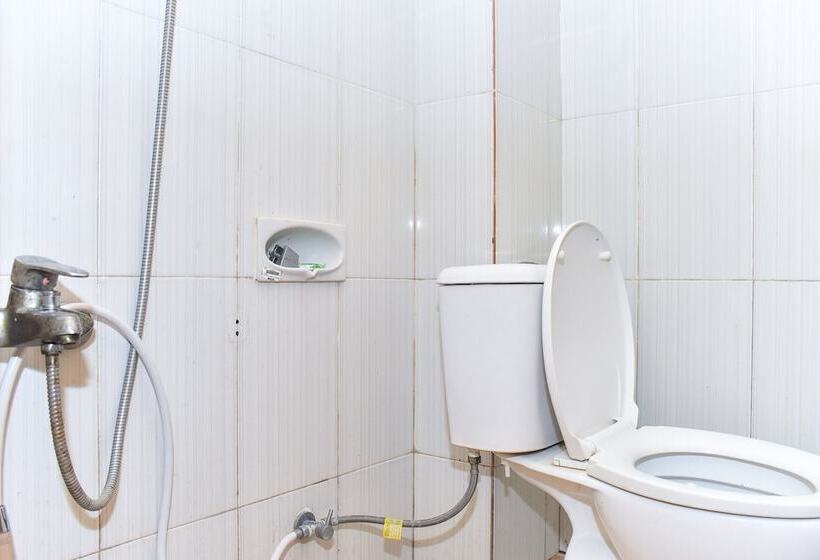 Номер Стандарт, Reddoorz Near Universitas Pattimura Ambon